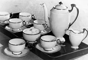 Lumps: COFFEE SET 1930S