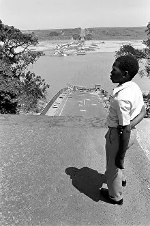 Tugela: Collapsed bridge in the 1987 flooding of the Thugela