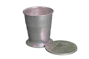 Promotions: Collapsible tin cup advertising Venus pencils