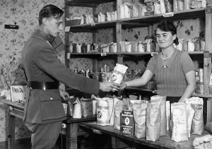 Sort: Collecting point for food donations, 1934