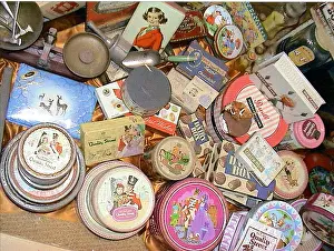 Toffee: Collection of 1950s confectionery boxes, tins and packaging