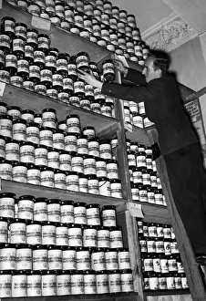 Winterhilfswerk: Collection boxes of the Winterhilfswerk, 1937
