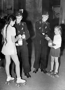Skates: Collection of donations on the street for the War- winter re