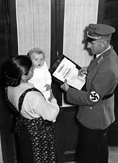 Volkes: Collection for the Winter Relief, 1935