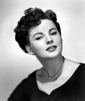 Colleen: Colleen Gray - actress