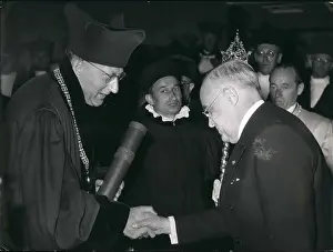 Honoris: Colleges - Education - Educators - Professors