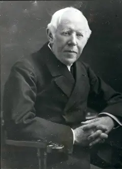Spooner: Colleges - Education - Educators - Professors