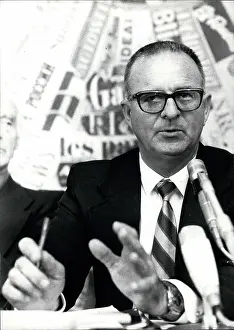 Oppenheimer: Colleges - Education - Educators - Professors