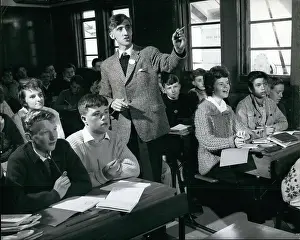 Classrooms: Colleges - Education - Educators - Professors