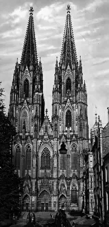 Portals: The Cologne Cathedral, 1938