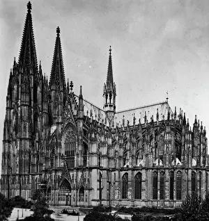 Strikes: The Cologne Cathedral