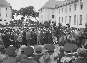 Neustrelitz: Colonel Count Sponeck speaks at Neustrelitz, Germany