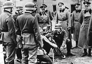 Noncommissioned: Colonel- General von Brauchitsch visits the army college