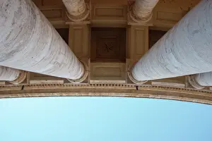 Prisma Archivo Fotografico, S.l.: Colonnade of St Peter's Square, Vatican, by Bernini