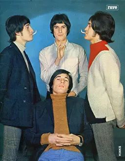 Kinks: Colour photo of The Kinks