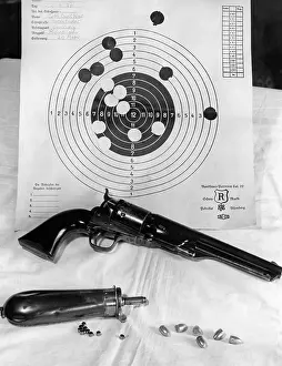 Percussion: Colt revolver, 1937