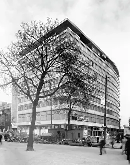 Potsdamer: The Columbushaus, 1932