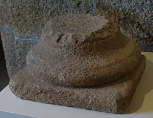 Coruna: Column base. From the Roman Villa of Noville. Mugardos