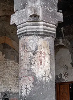Canyon: Column, Gavit, Hovhannavank monastery, Ohanavan, Aragatsotn, Armenia