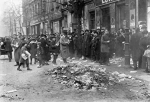 Leaflets: Combustion of leaflets, 1919