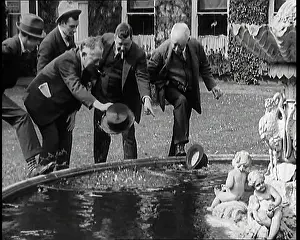 Comedians: Comedian Harry Tate With Other Comedians Standing