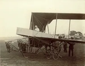 Commandant: Commandant Felix aboard the Dunne D8