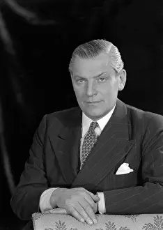 Saunder: Commander M. G. Saunder