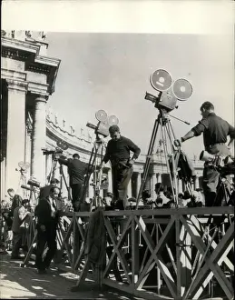 Pressmen: Commentator - Correspondent - Reporter - TV Host