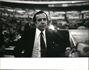 Communicator: Commentator - Correspondent - Reporter - TV Host