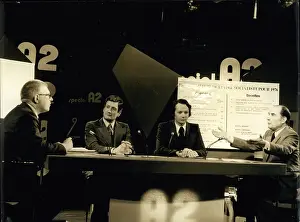 Finances: Commentator - Correspondent - Reporter - TV Host