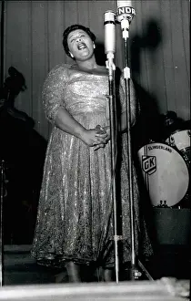 Ella: Commentator - Correspondent - Reporter - TV Host