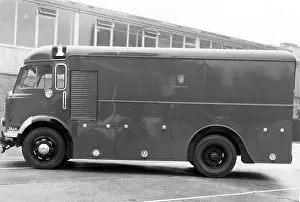 Commer: Commer hose van