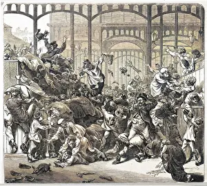Hoards: COMMUNE/RAID ON DEALERS