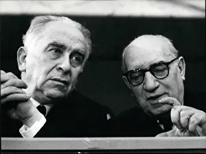 Longo: Communism - Socialism