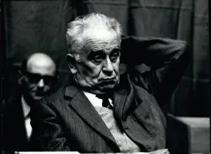 Longo: Communism - Socialism
