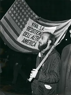 Hippies: Communism - Socialism