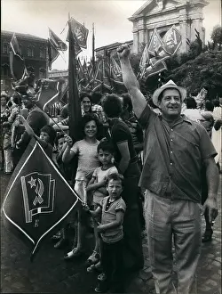 Scored: Communist supporters, regional elections, Italy