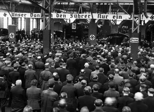 Thanks: Community listening of a speech by Adolf Hitler in the B