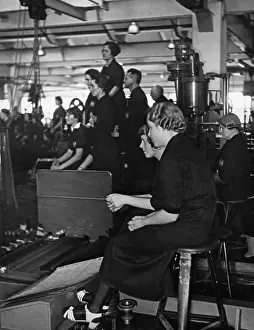 Razor: Company roll call at the Roth-Buchner factory in Berlin