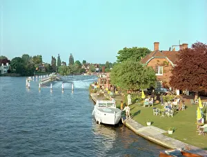 Marlow: The Compleat Angler and River Thames, Marlow