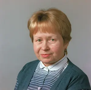 Pakhmutova: Composer Alexandra Pakhmutova, 1985