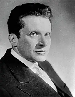 Mieczyslaw: Composer Mieczyslaw Weinberg