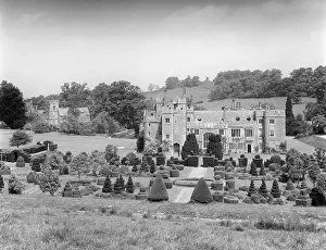 COMPTON WYNYATES