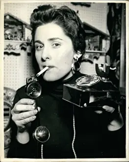 Handset: Computers - Electronics - Robots - Technology - TVs