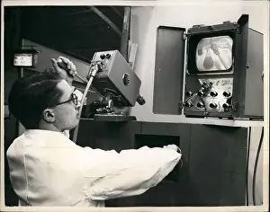 Glare: Computers - Electronics - Robots - Technology - TV's