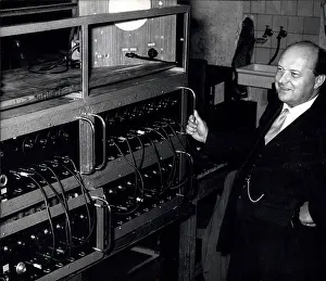 Artificially: Computers - Electronics - Robots - Technology - TV's
