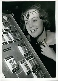 Erica: Computers - Electronics - Robots - Technology - TV's