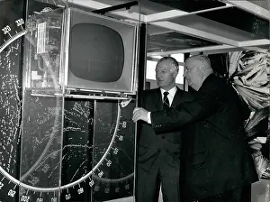 Neubauer: Computers - Electronics - Robots - Technology - TV's