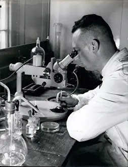 Microscopes: Computers - Electronics - Robots - Technology - TV's
