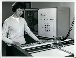 Plotting: Computers - Electronics - Robots - Technology - TV's